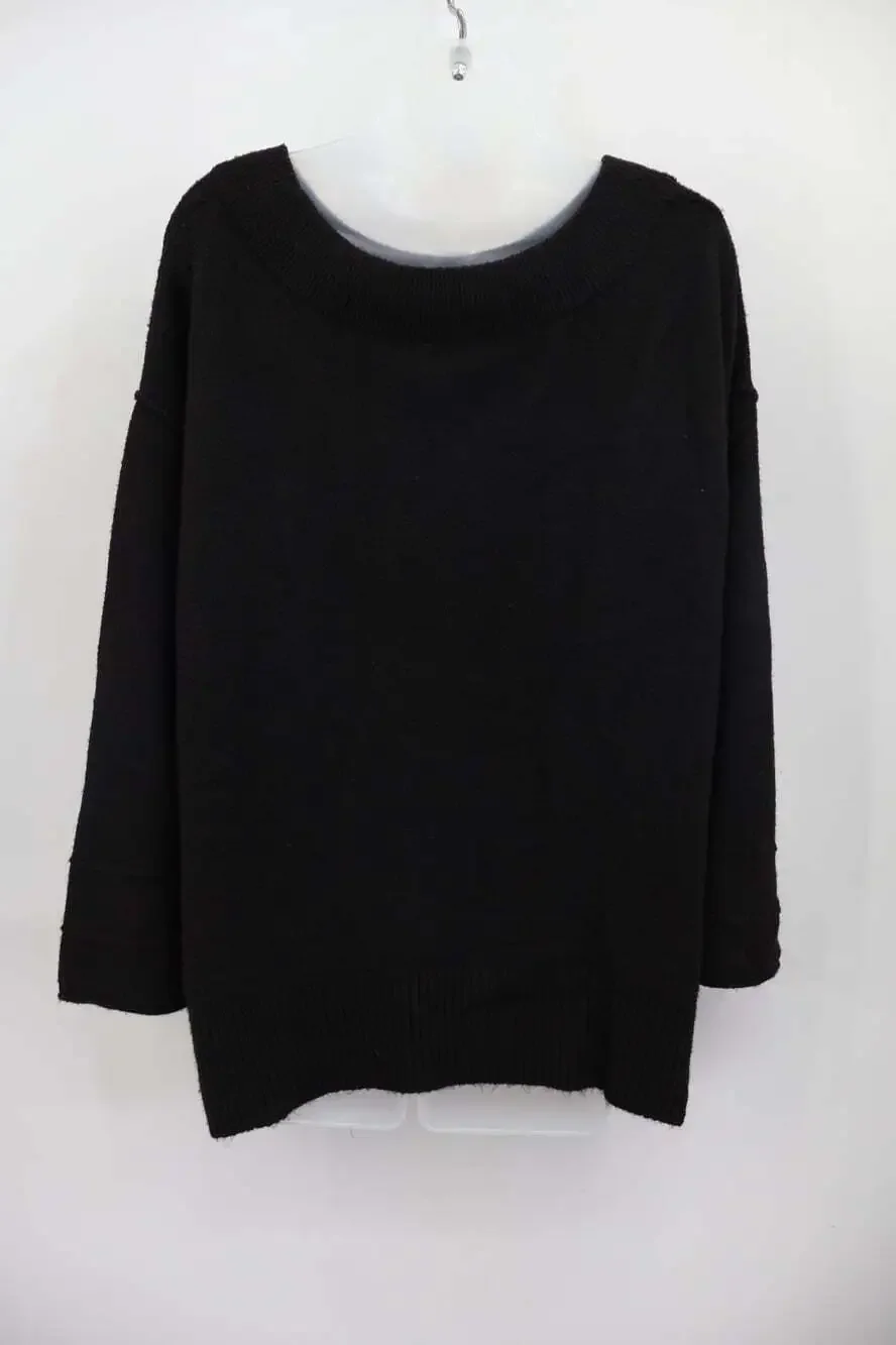 Democracy Womens Size Large Black Sweater Oversized Button Side Slit Hem